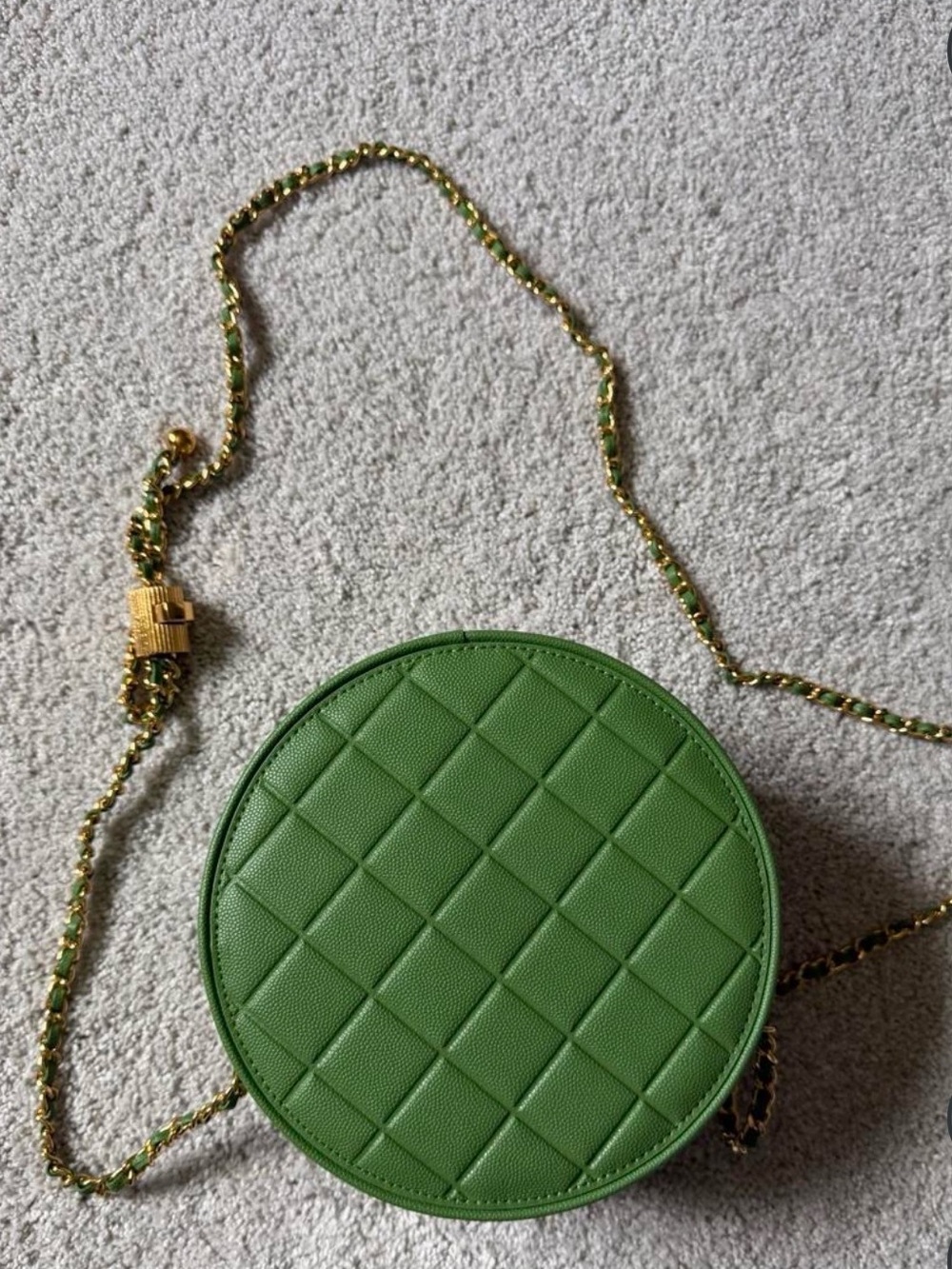 Charles & Keith Kwan Quilted Circle Bag - Picture 5 of 8